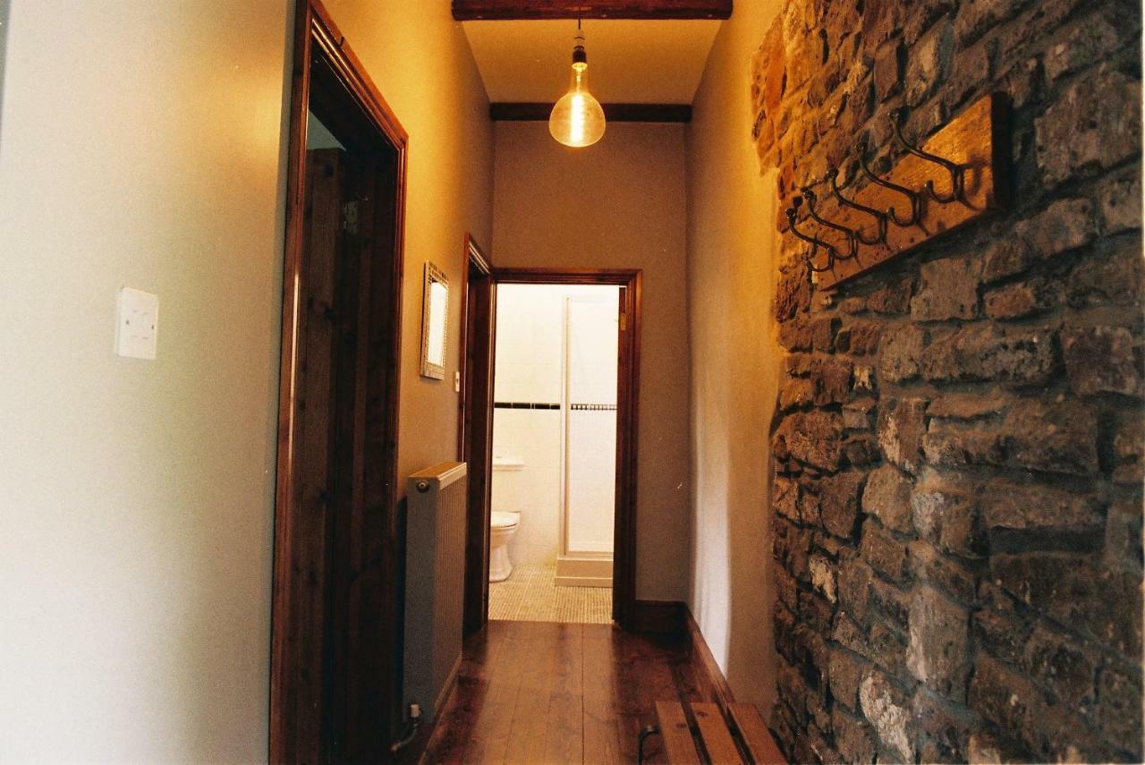 Ty Carreg Fach Staycation Cottage Cardiff Exterior foto