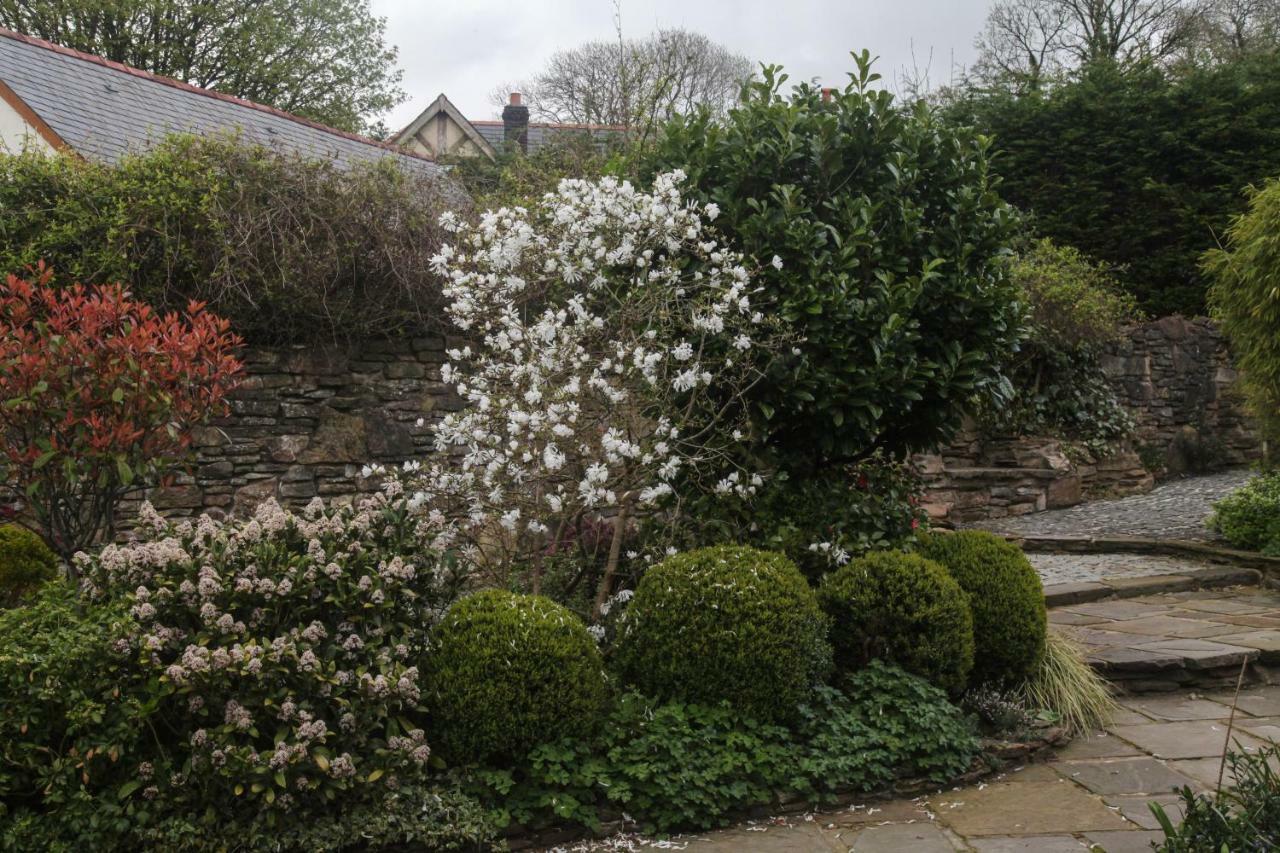 Ty Carreg Fach Staycation Cottage Cardiff Exterior foto